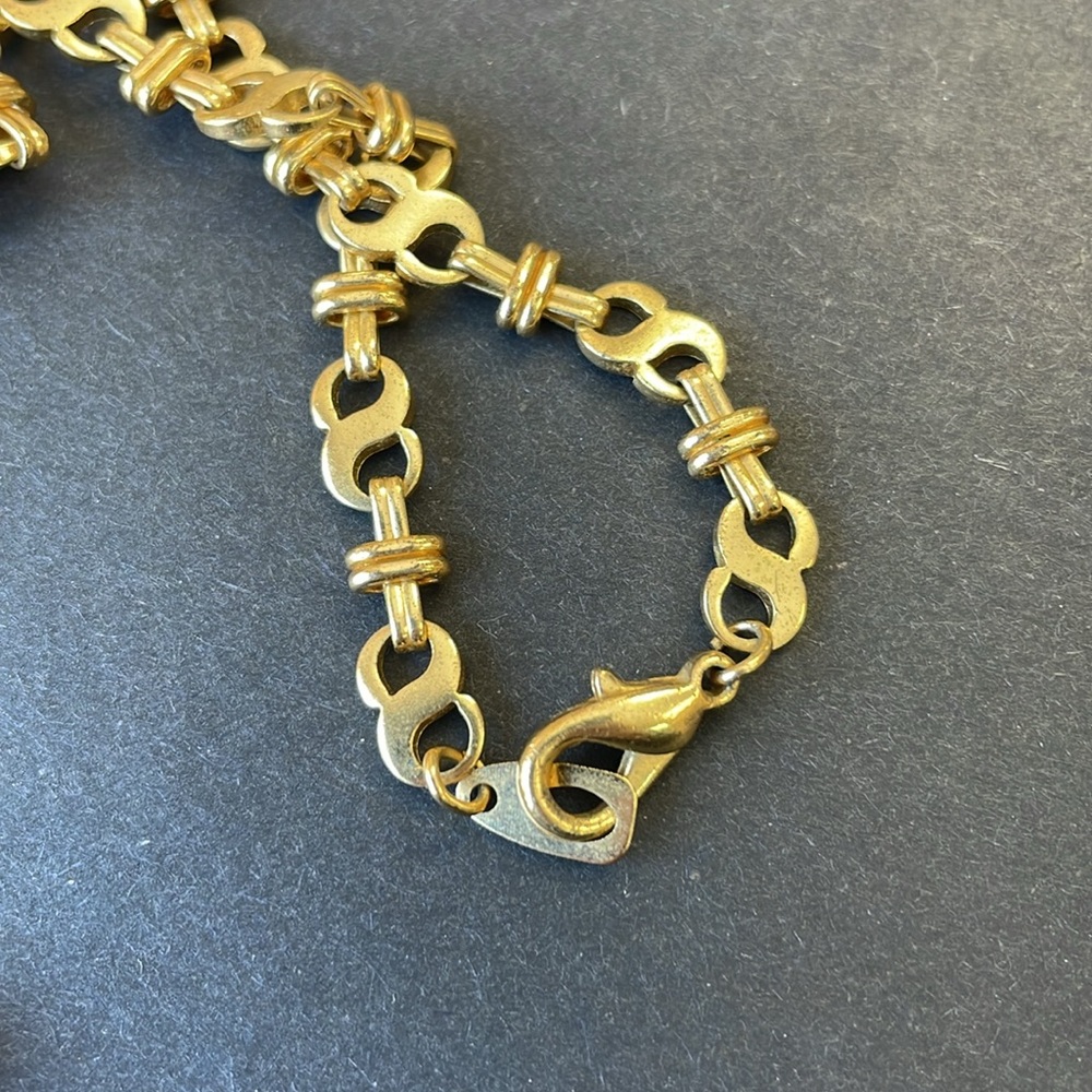 Vintage Gold Tone 31 Inch Fancy Link Chain Necklace - Picture 4 of 7